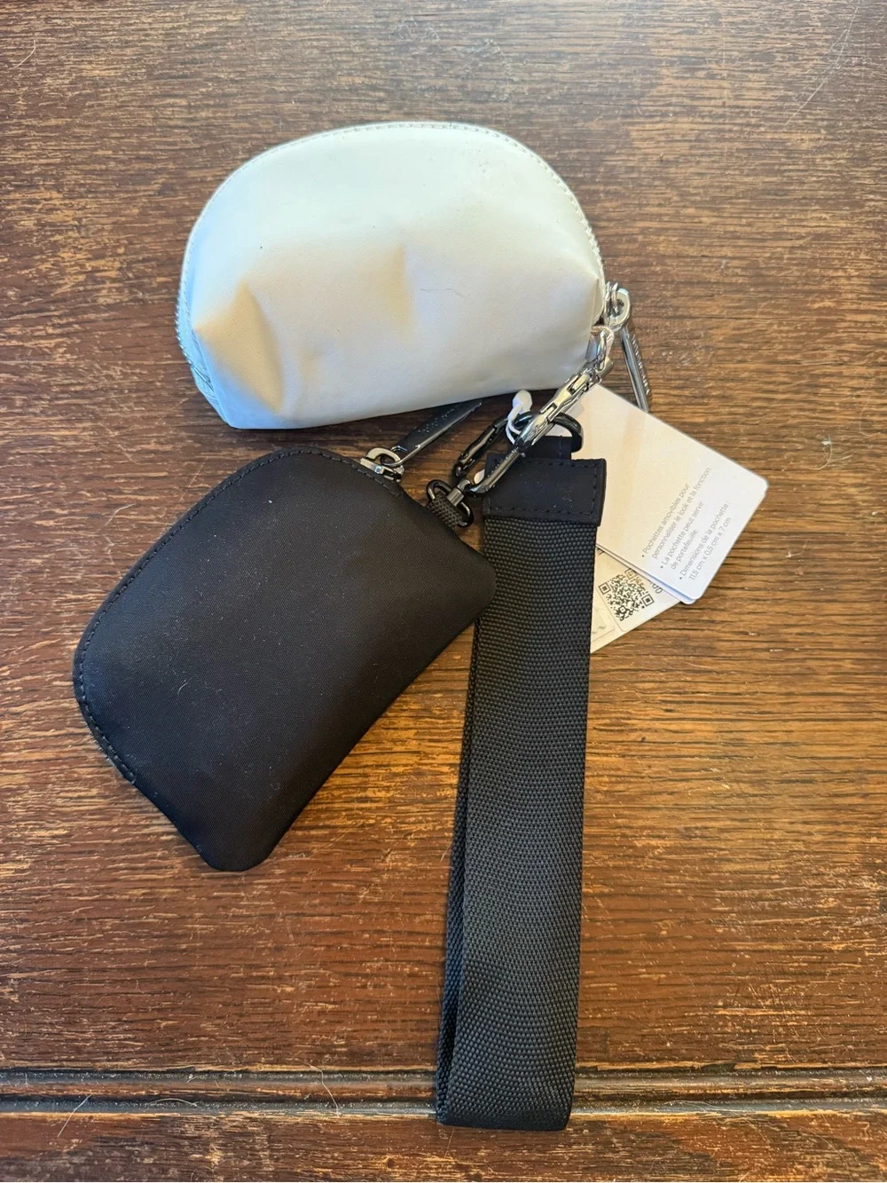 NWT Lululemon dual pouch wristlet